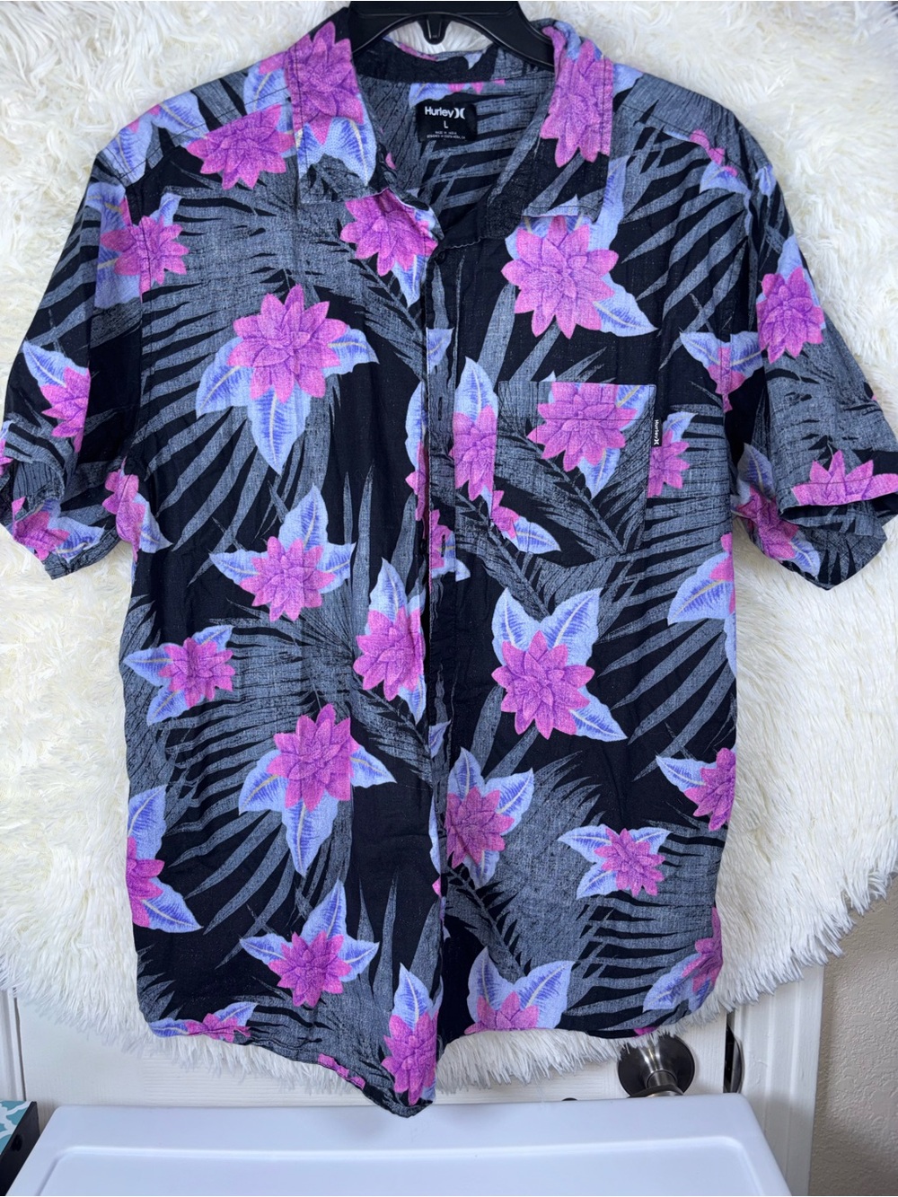 Hurley Men's Black Short-Sleeve Floral Camp Shirt - Pink Flowers - Picture 2 of 6